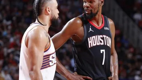 久事男篮上海主场强势击败广东东阳光，比分115-81